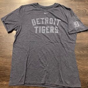 Men’s Nike Tri-blend t shirt (it’s navy, not blue)
